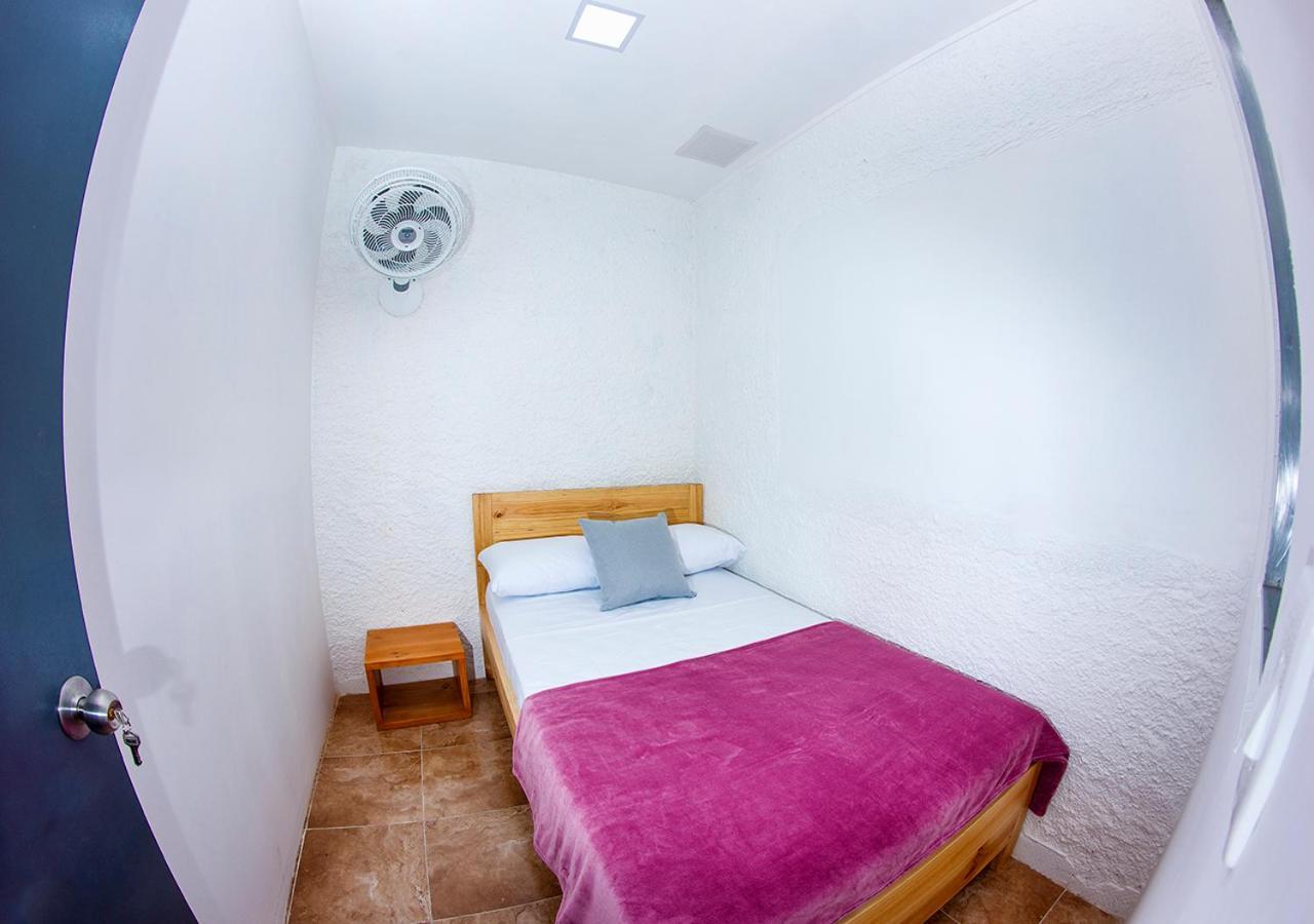 Charlie Palace Hostel メデジン 部屋 写真
